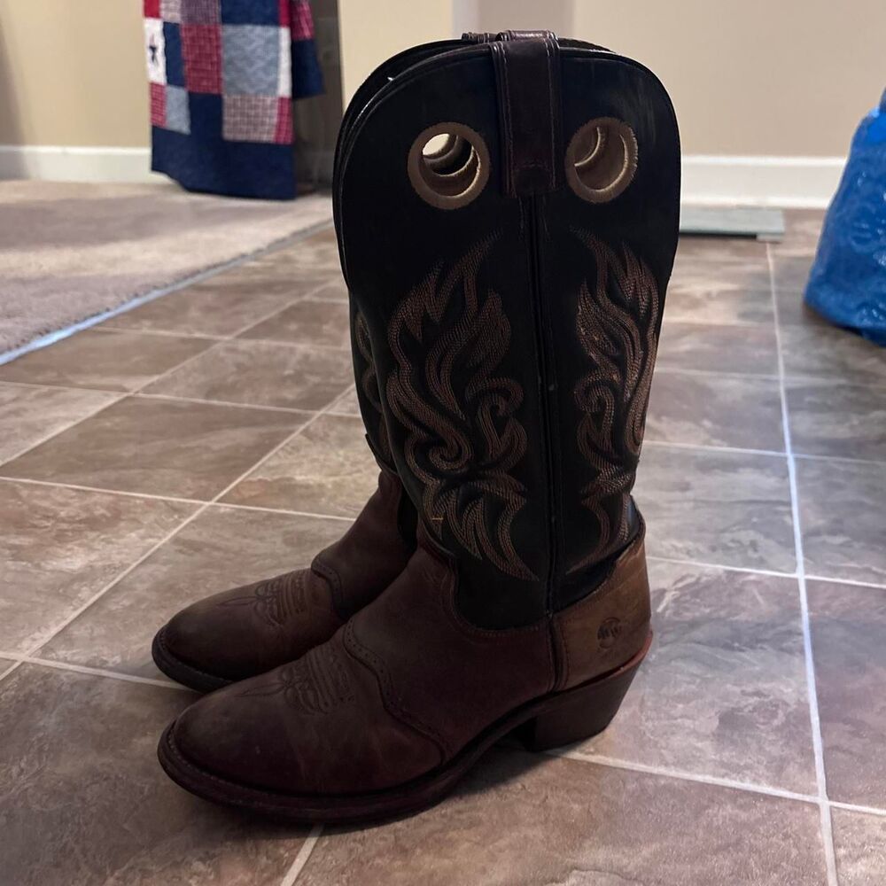 Vtg 00s Y2K Double Helix Brown leather cowboy boots made in Mexico, size 8.5!